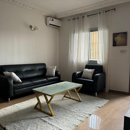 Appartements Modernes, Wifi, Tv - Yaounde, Omnisports Exterior photo